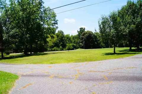 1216 Whippoorwill Rd, Pelzer, SC 29669 photo 2
