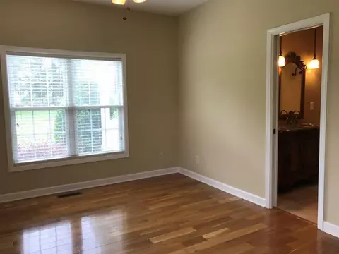 935 Gaines St, Central, SC 29630 photo 7