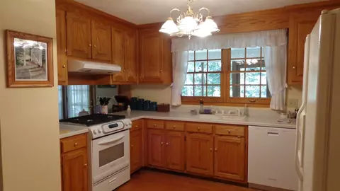 708 Hampton Rd, Liberty, SC 29657 photo 11