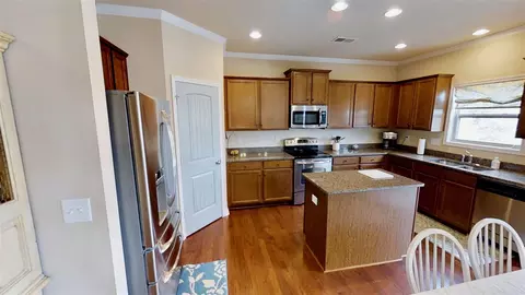 105 Berwick Ct, Easley, SC 29642 photo 9