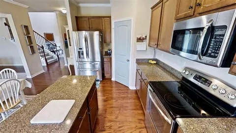 105 Berwick Ct, Easley, SC 29642 photo 12