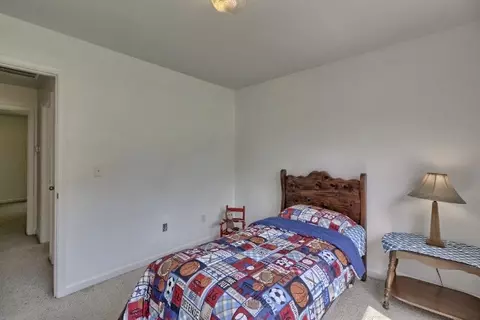103 Gambrell Hts, Honea Path, SC 29654 photo 17