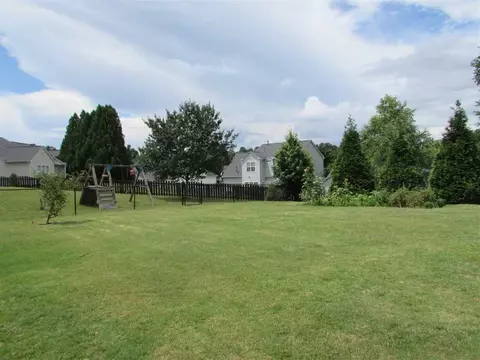 121 Rolling Oak Dr, Easley, SC 29642 photo 26