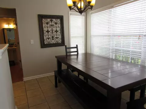 121 Rolling Oak Dr, Easley, SC 29642 photo 6