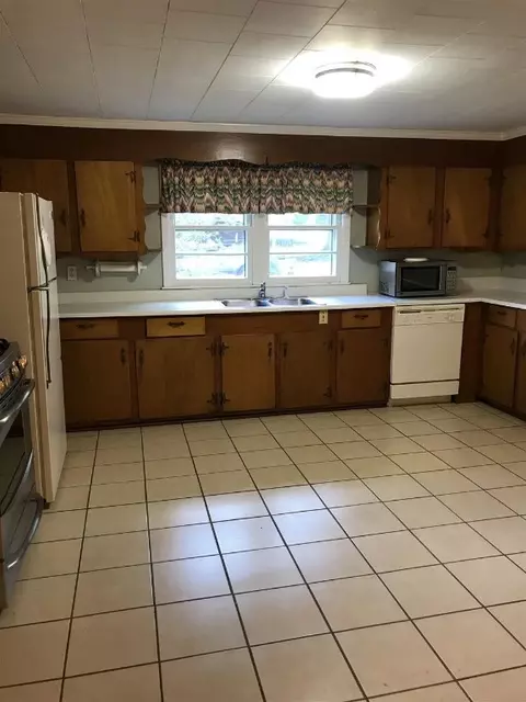 3 Tasha Dr, Pelzer, SC 29669 photo 8
