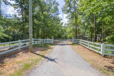 320 Acker Rd, Belton, SC 29627 photo 2