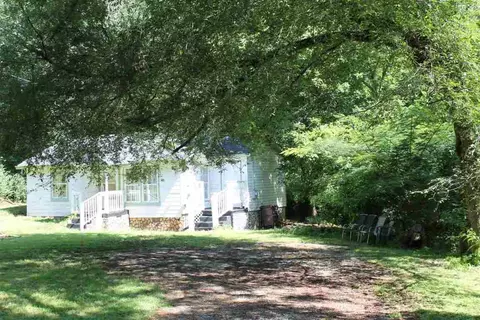 904 Belmina St, Pendleton, SC 29670 photo 3