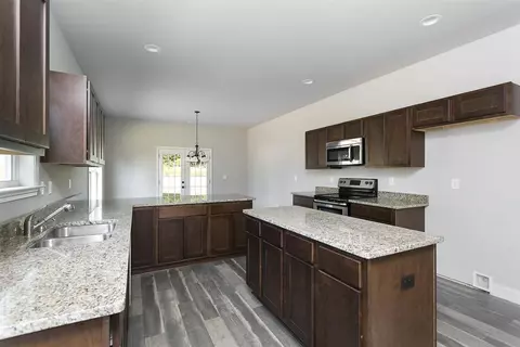 103 Morrow St, Greer, SC 29650 photo 7