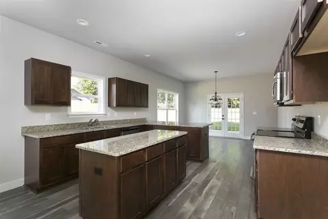 103 Morrow St, Greer, SC 29650 photo 6