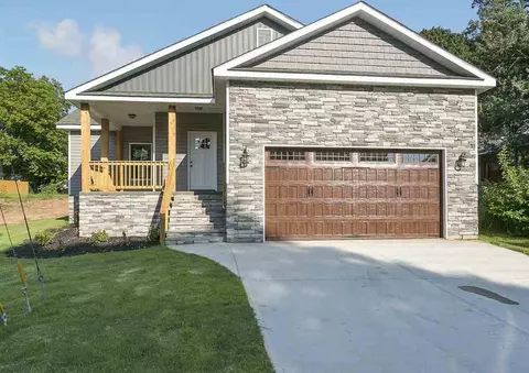 103 Morrow St, Greer, SC 29650 photo 1