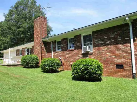 151 W Old Pendleton Rd, Central, SC 29630 photo 25