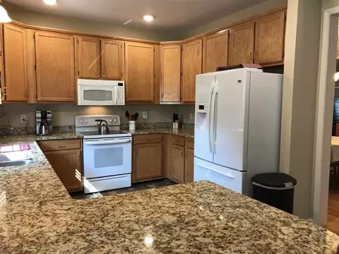 102 Walnut Hl, Easley, SC 29642 photo 11
