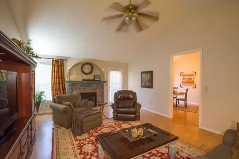 115 Walden Ln, Easley, SC 29642 photo 8