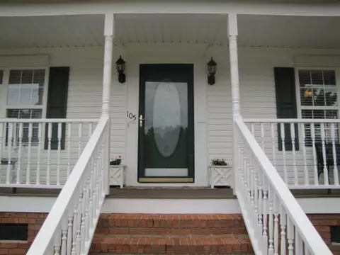 105 Harvard Ln, Easley, SC 29640 photo 2