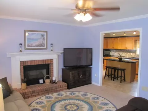 105 Harvard Ln, Easley, SC 29640 photo 5
