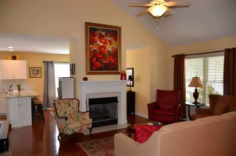 173 Grand Oak Cir, Pendleton, SC 29670 photo 7