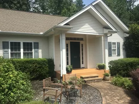 182 Grand Oak Cir, Pendleton, SC 29670 photo 2