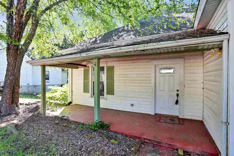 107 Liberty Dr, Easley, SC 29640 photo 4