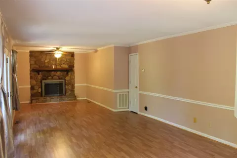 310 Gibson Rd, Easley, SC 29640 photo 3