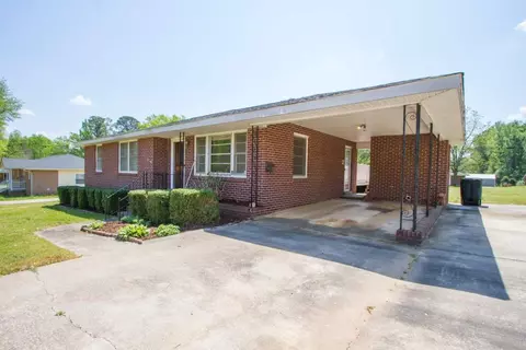 3 Lee St, Honea Path, SC 29654 photo 2