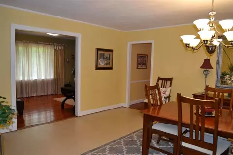 202 Maple Ave, Seneca, SC 29678 photo 6