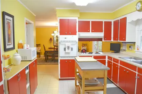 202 Maple Ave, Seneca, SC 29678 photo 7