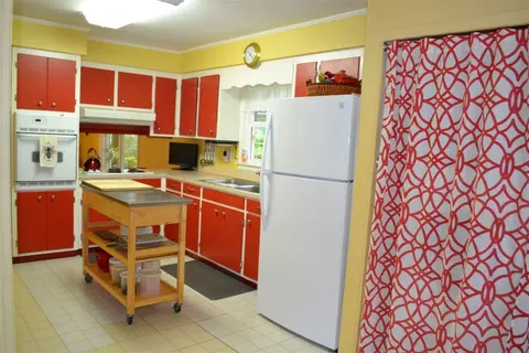 202 Maple Ave, Seneca, SC 29678 photo 9