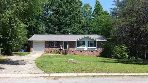 807 E Queen St, Pendleton, SC 29670 photo 1