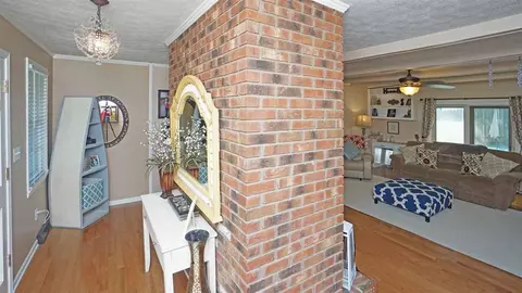 100 Bent Tree St, Easley, SC 29642 photo 6