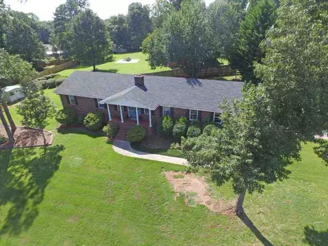 100 Bent Tree St, Easley, SC 29642 photo 33