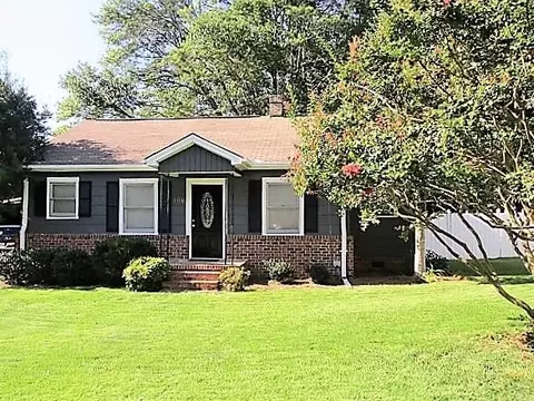 106 Augusta St, Easley, SC 29640 photo 1