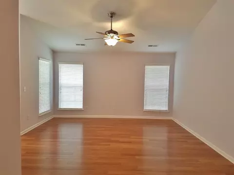 300 Appleton Ln, Mauldin, SC 29662 photo 8