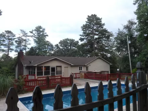 225 B D Johnston Rd, Central, SC 29630 photo 7