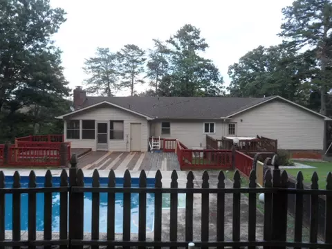 225 B D Johnston Rd, Central, SC 29630 photo 6