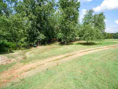 190 Madgie Ln, Easley, SC 29640 photo 9