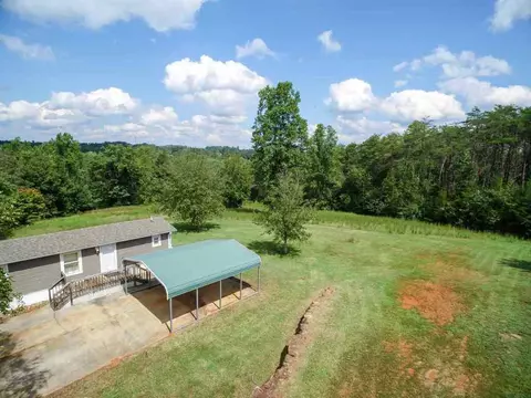 190 Madgie Ln, Easley, SC 29640 photo 1