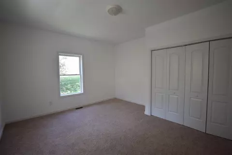 32 Walnut, Ware Shoals, SC 29692 photo 5