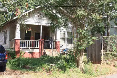 2309 E Ashton St, Seneca, SC 29678 photo 2