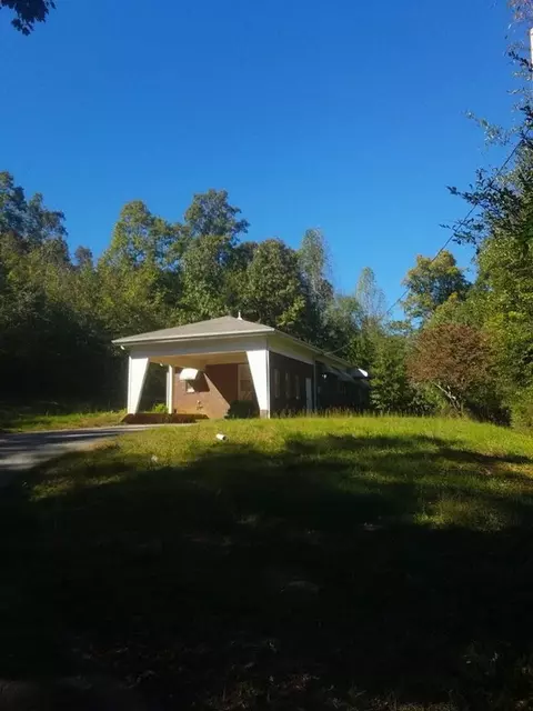 333 Store Rd, Easley, SC 29640 photo 2