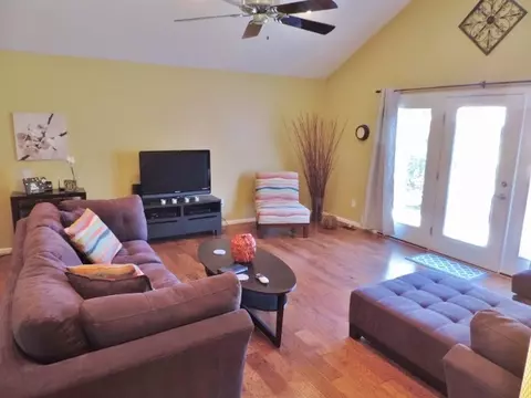 418 E Harper Ridge Dr, Seneca, SC 29678 photo 9