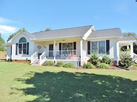 418 E Harper Ridge Dr, Seneca, SC 29678 photo 1