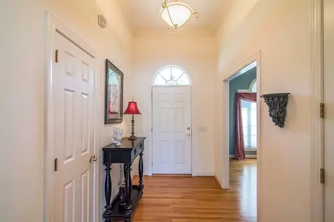 512 Brighton Cir, Easley, SC 29642 photo 3