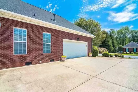 512 Brighton Cir, Easley, SC 29642 photo 22