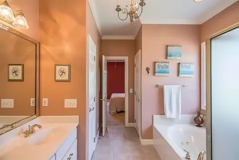 512 Brighton Cir, Easley, SC 29642 photo 13