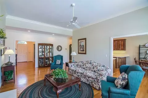 512 Brighton Cir, Easley, SC 29642 photo 6