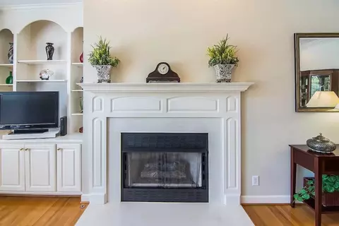 512 Brighton Cir, Easley, SC 29642 photo 7