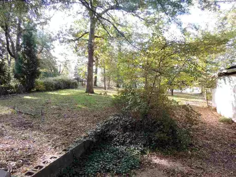 516 E Main St, Pendleton, SC 29670 photo 11