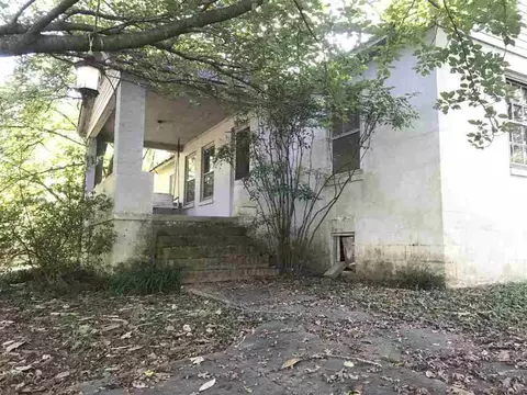 516 E Main St, Pendleton, SC 29670 photo 1