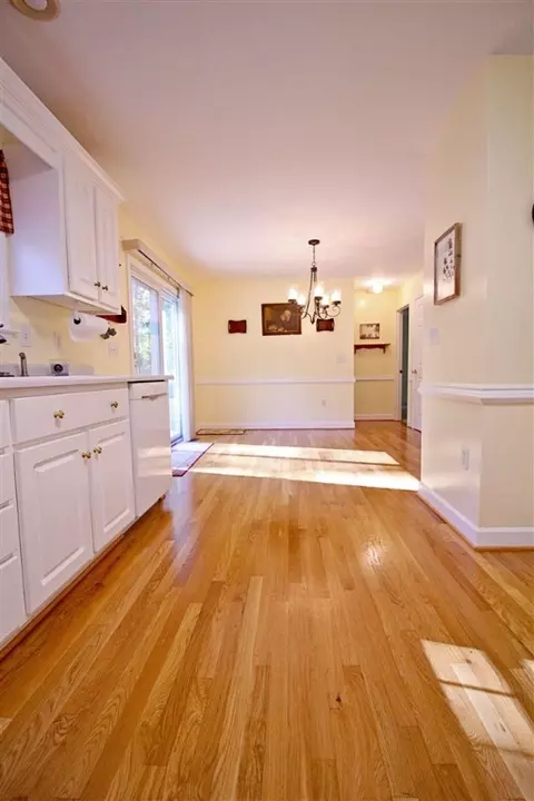 5132 Sunset Dr, Easley, SC 29642 photo 8