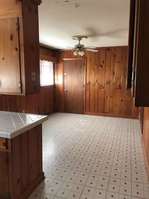 104 Spring St, Easley, SC 29640 photo 9